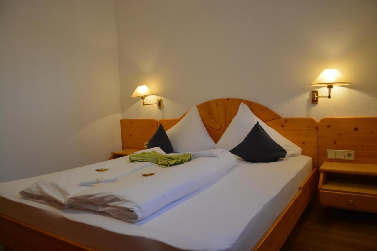Hotel Am Roemerweg Fiss Dış mekan fotoğraf